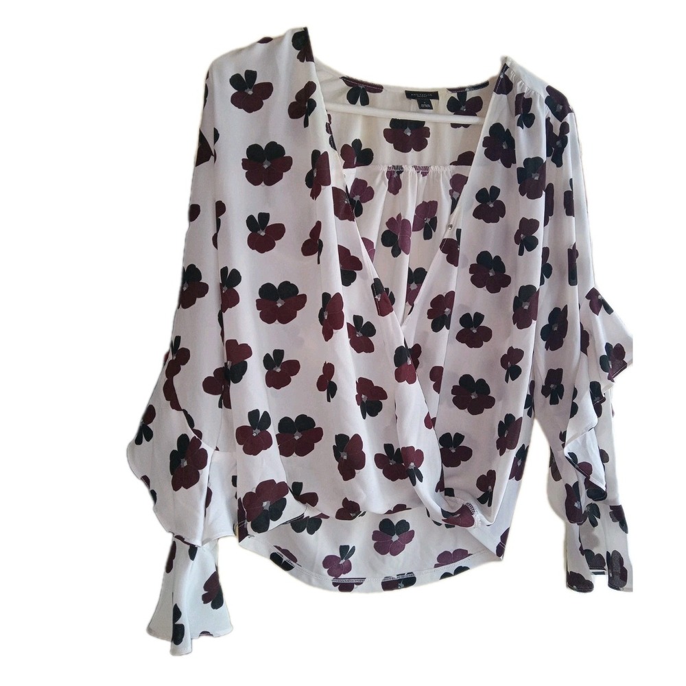 Ann Taylor Floral White & Burgundy Crossover V-neck Wrap front Ruffle Cuffs Sz S